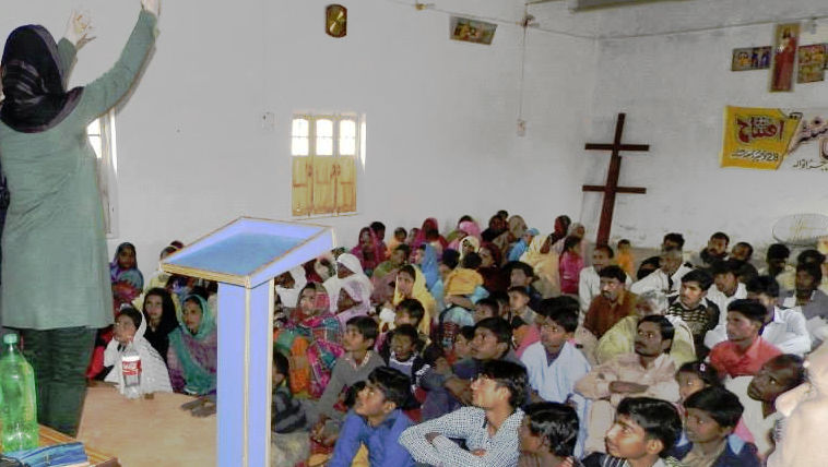 Gottesdienst in Jaranwala, Pakistan